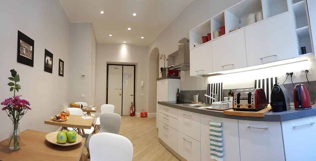 Roman Suite Guest House Buitenkant foto