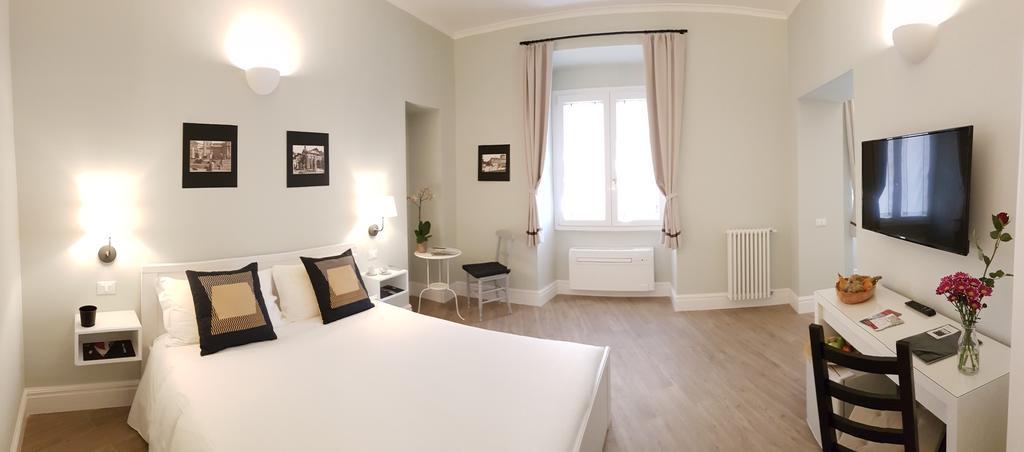 Roman Suite Guest House Buitenkant foto
