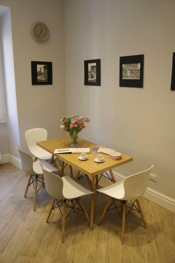 Roman Suite Guest House Buitenkant foto