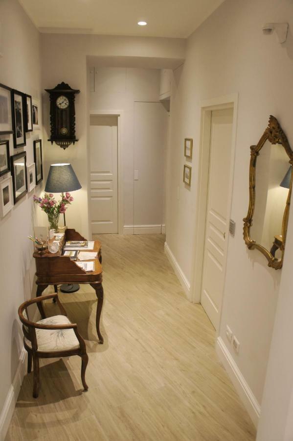 Roman Suite Guest House Buitenkant foto